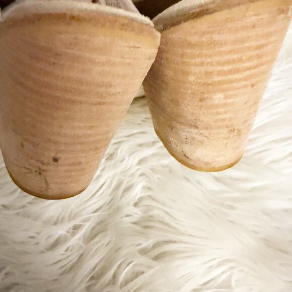 ANTHROPOLOGIE | Blaire Mules Laser Cut Perforated Slide-on Booties Heel | 8.5 - Picture 4 of 9